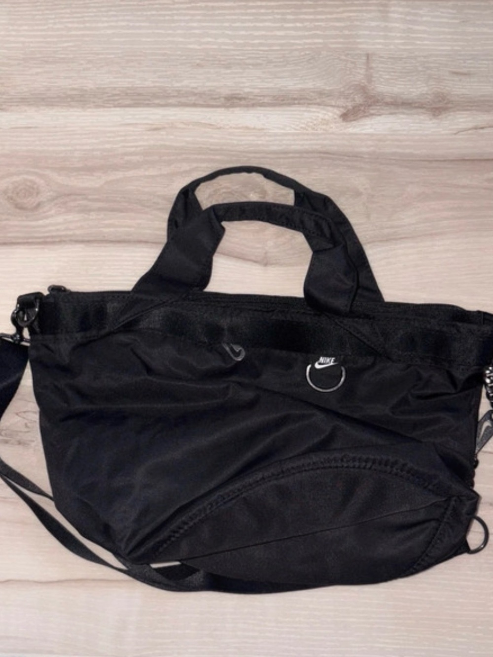 Nike Black Convertible Tote with Detachable Round Pouch - Picture 2 of 6